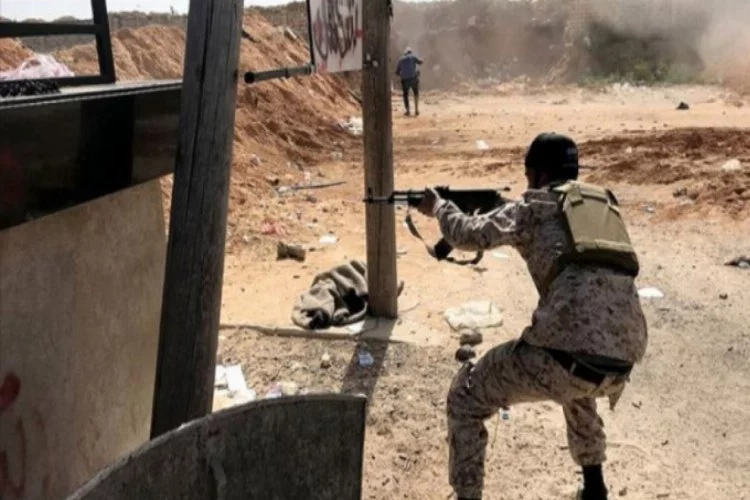 Libya ordusu Trablus'u kontrol altına aldı!