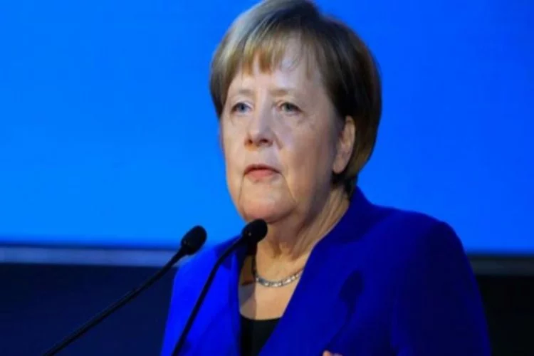 Merkel'den ırkçılık itirafı! Maalesef Almanya'da da var