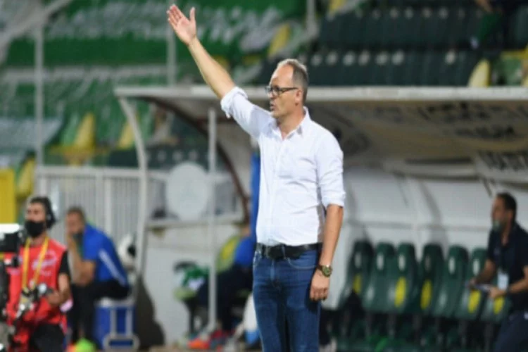 Bursaspor Teknik Direktörü Buz: 'Yolumuza devam etmek istiyoruz'