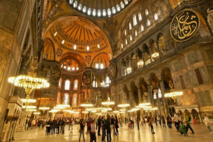 Türkiye'den UNESCO'ya madde madde Ayasofya yanıtı
