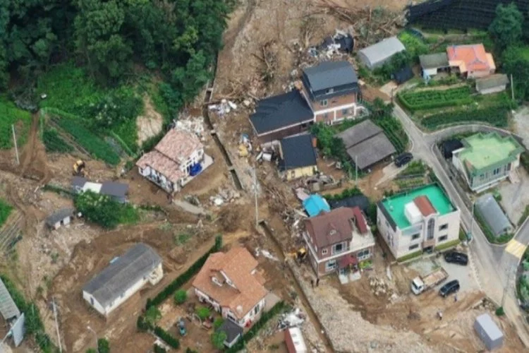 Güney Kore'de toprak kayması: 15 ölü