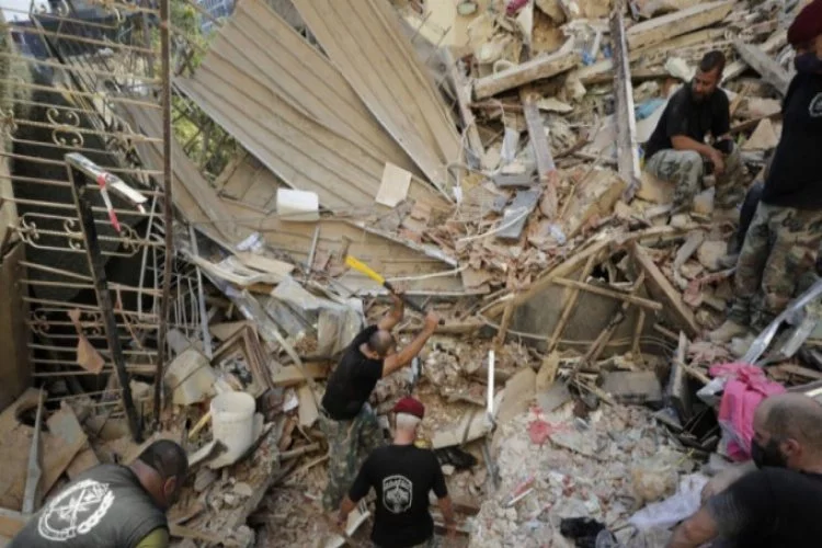 Beyrut'ta mucize! Enkaz altından 27 saat sonra kurtarıldı
