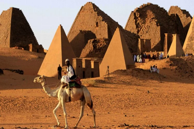 Sudan'da sel felaketi! Piramitler tehdit altında