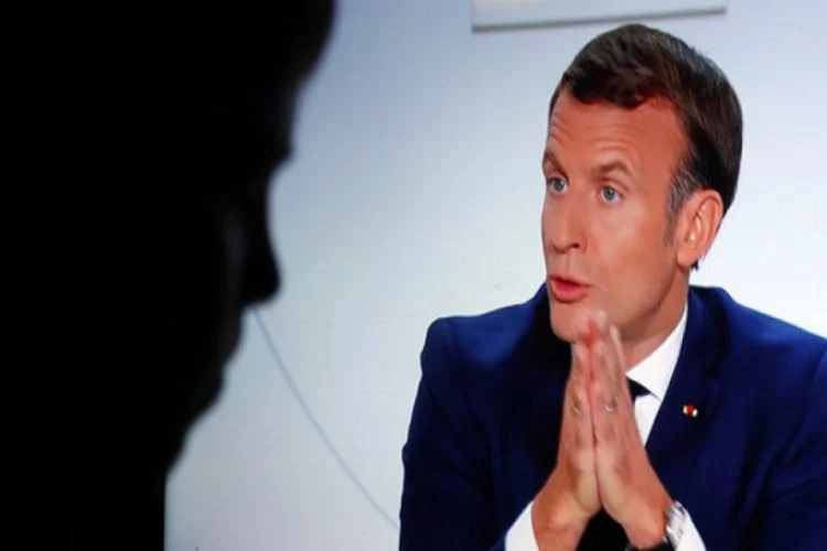 Fransa Cumhurbaşkanı Macron: 'Saldırgan aydınlığa saldırmak istedi'