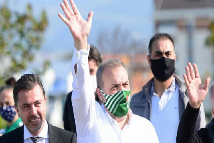Bursaspor Başkanı Kamat: 'Süresiz kadro dışı kaldılar'