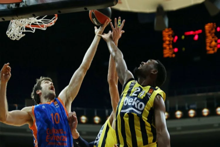 Fenerbahçe Beko: 86 - Valencia Basket: 90