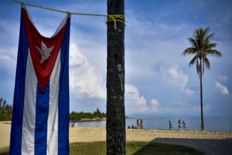 ABD, Küba'yı yeniden ekledi! 'Teröre destek veren ülkeler listesi'