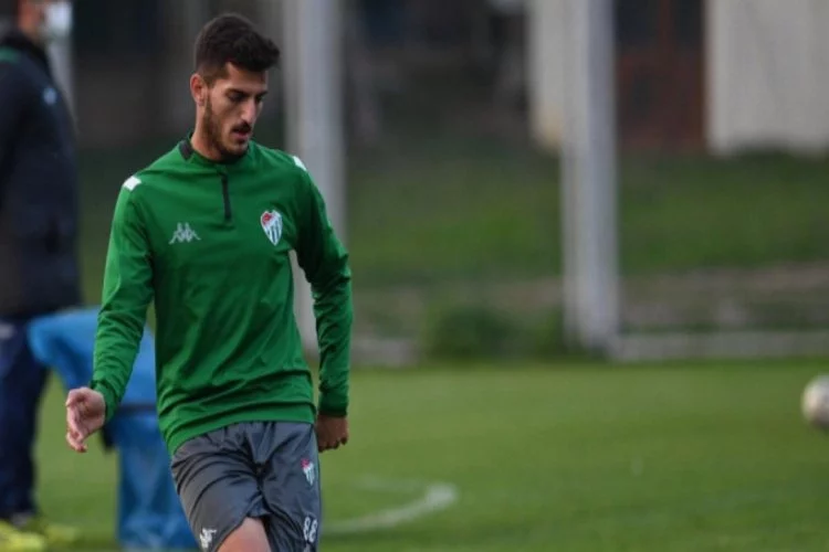 Bursaspor'un üç futbolcusu U19 Milli Takımı'na çağrıldı