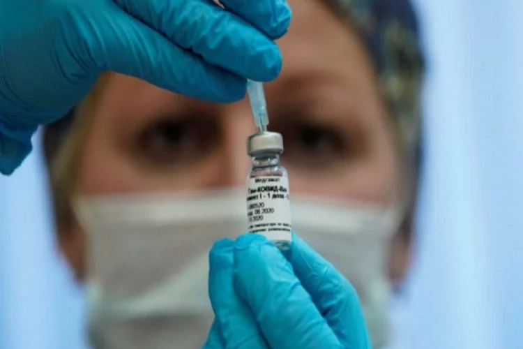 AB'de Rusya'nın aşısını onaylayan ilk ülke oldu