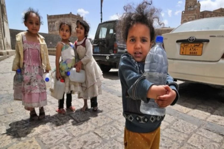 BM'den kıtlığa sürüklenen Yemen'de 'zaman daralıyor' uyarısı
