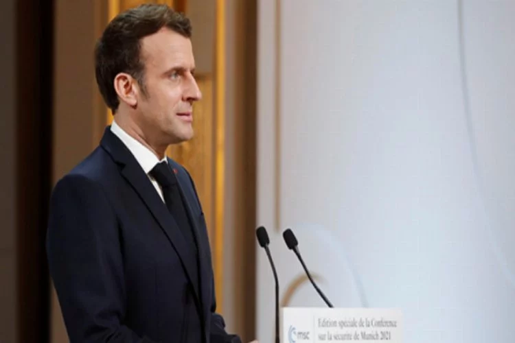 Macron: 'Afrika'da güvenilir olmak için aşı temin etmeliyiz'