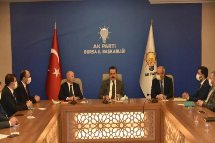 Faruk Çelik'ten AK Parti Bursa İl Başkanı Gürkan'a ziyaret!
