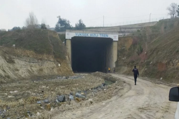 Hızlı tren tüneli girişinde bulundu! Bursa'da yanmış ceset şoku