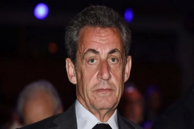 Eski Fransız Cumhurbaşkanı Sarkozy'ye bir yıl hapis cezası