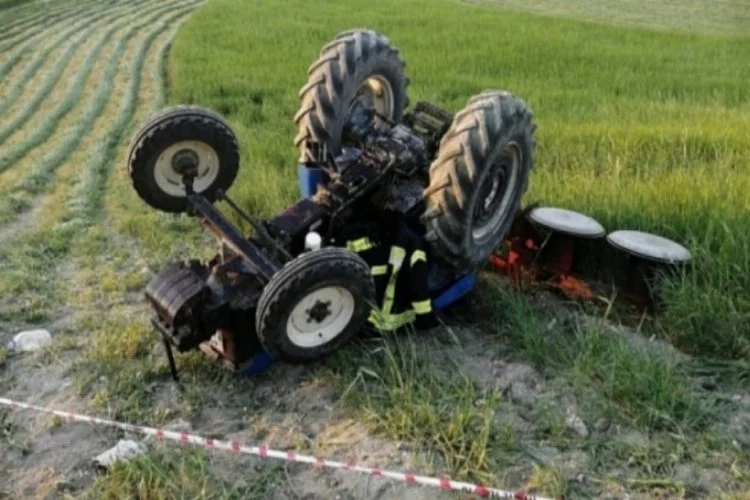Traktör devrildi! 1 kişi hayatını kaybetti