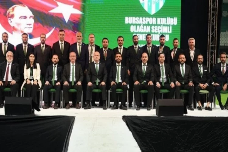 Bursaspor Kulübü'nde yeni yönetimin görev dağılımı yapıldı