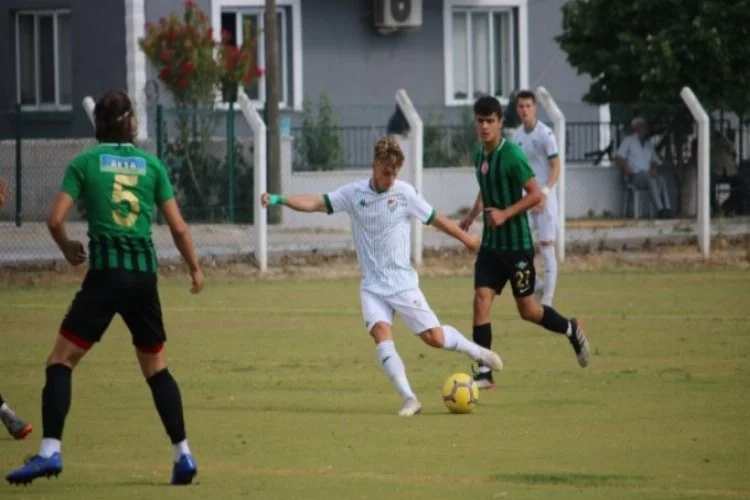 Bursaspor U19 Takımı Play-Off'ları garantiledi