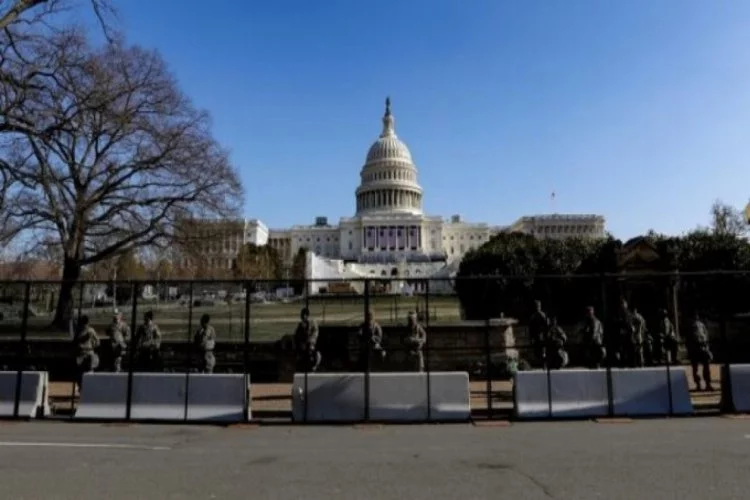 ABD Kongresi yeniden demir çitlerle çevrilecek