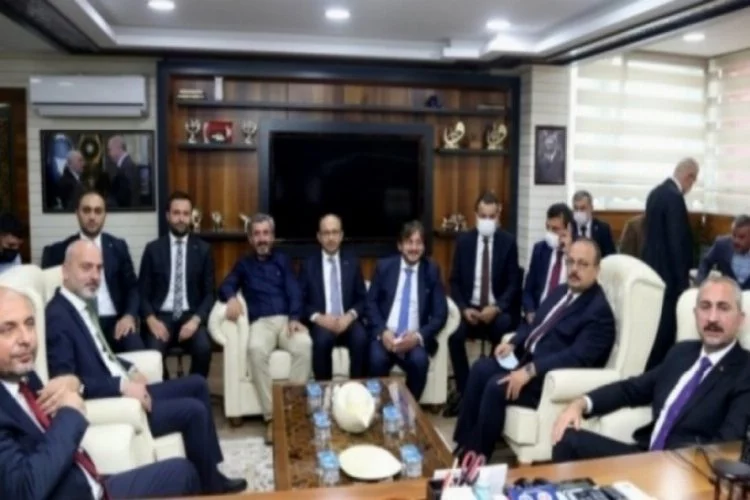 Adalet Bakanı Gül, Bursa'daki 2 ilçeyi ziyaret etti