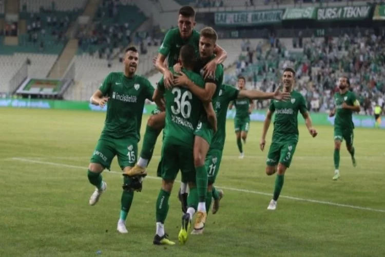 Bursaspor hazırlık maçında Fatih Karagümrük'le karşılaşacak