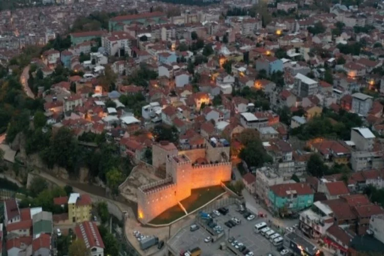 Bursa'nın 2300 yıllık zindanı sanata açıldı
