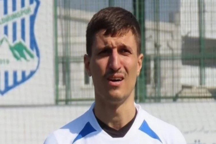 Bursa'da oğlunu boğduğu iddiasıyla tutuklanan futbolcu yargılanıyor
