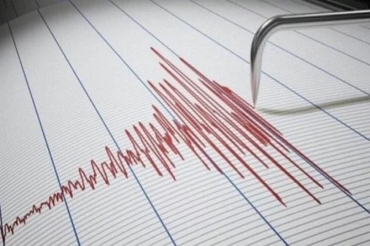 Japonya'da 5,4 büyüklüğünde deprem