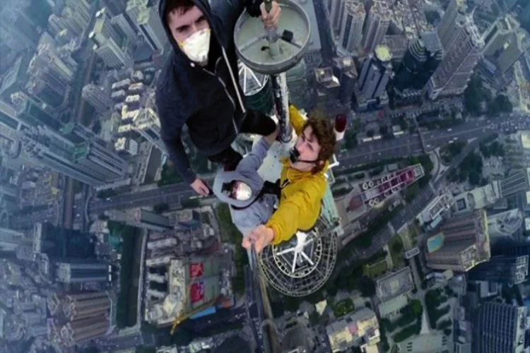 384 metrede yükseklikte selfie