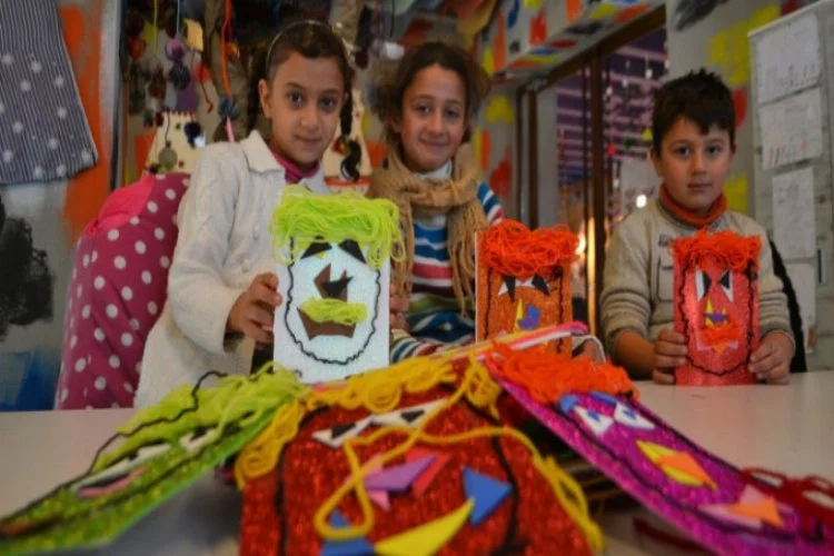 Suriyeli çocukların eğlenceli eğitimi