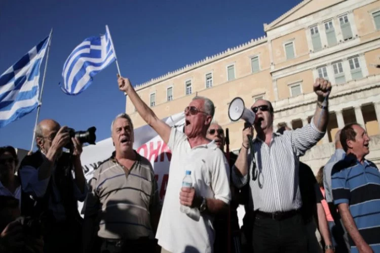 Yunanistan'da hükümet karşıtı gösteri