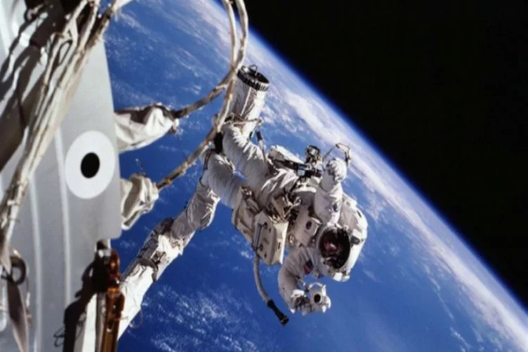 Uluslararası Uzay İstasyonu tamir ediliyor