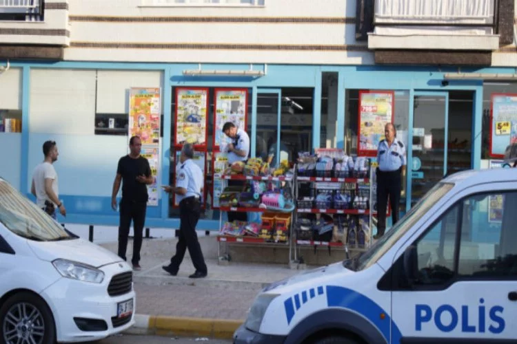 Antalya'da bıçaklı market soygunu