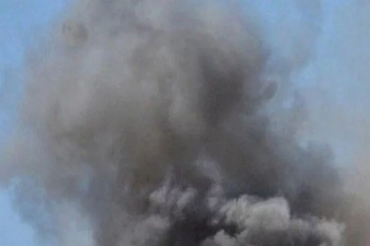 Suriye'de bombalı kamyonla saldırı: 12 ölü, 20 yaralı