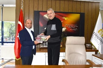 Başkan Özkan'ı makamında ziyaret ettiler