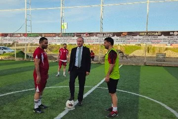 Ağrı'da öğretmenler arası futbol turnuvası başladı