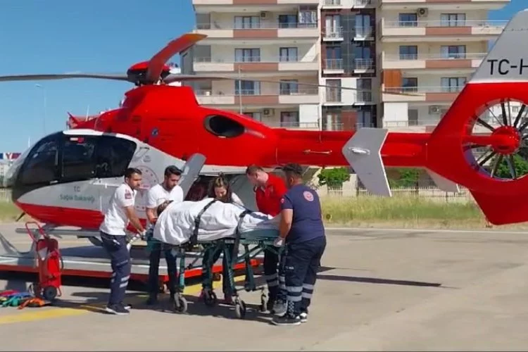 Ambulans helikopter kazada yaralanan vatandaş için havalandı