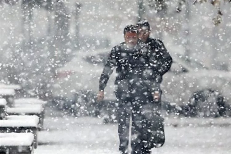 Ankara Valiliği'nden soğuk ve yağışlı hava uyarısı