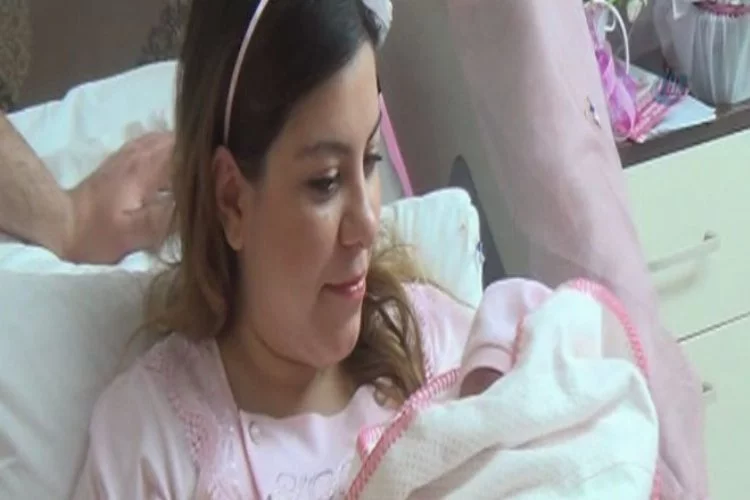 Annenin tüp bebek sevinci gözleri dolduruyor