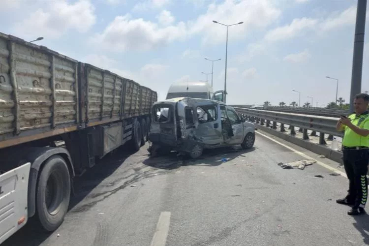 Antalya-Alanya yolunda trafik kazası