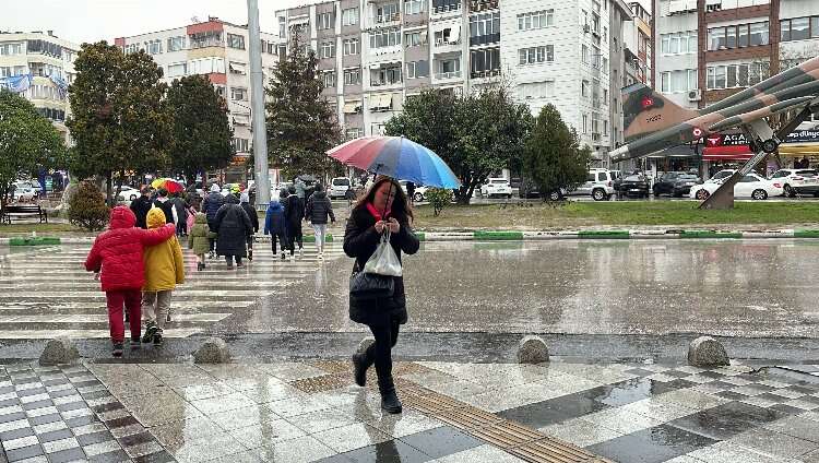 Kırklareli'nde sağanak yağış sevinci-Bursa Hayat Gazetesi-2