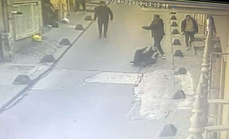 İstanbul’da şaka gibi olay: Yanlış adamı vurdu, bayram ziyaretinde yakalandı!-Bursa Hayat Gazetesi-3