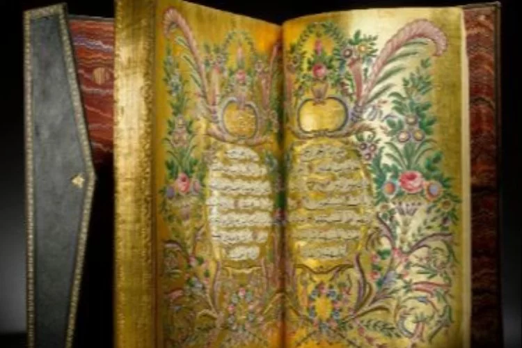 4.6 milyon liraya satıldı: İşte Münire Sultan’ın Kur'an-ı Kerim’i