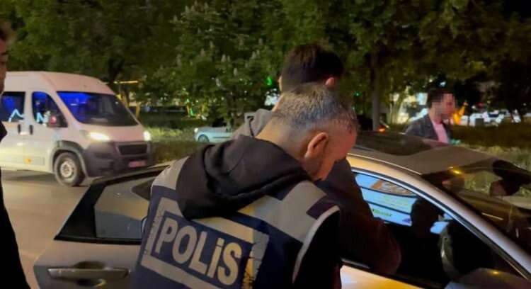 Bursa'da 'huzur' uygulaması: 17 şüpheli yakalandı!-Bursa Hayat Gazetesi-2