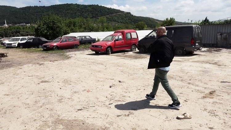Yalova'da yediemin otoparkında kayıp araç iddiası!-Bursa Hayat Gazetesi-4