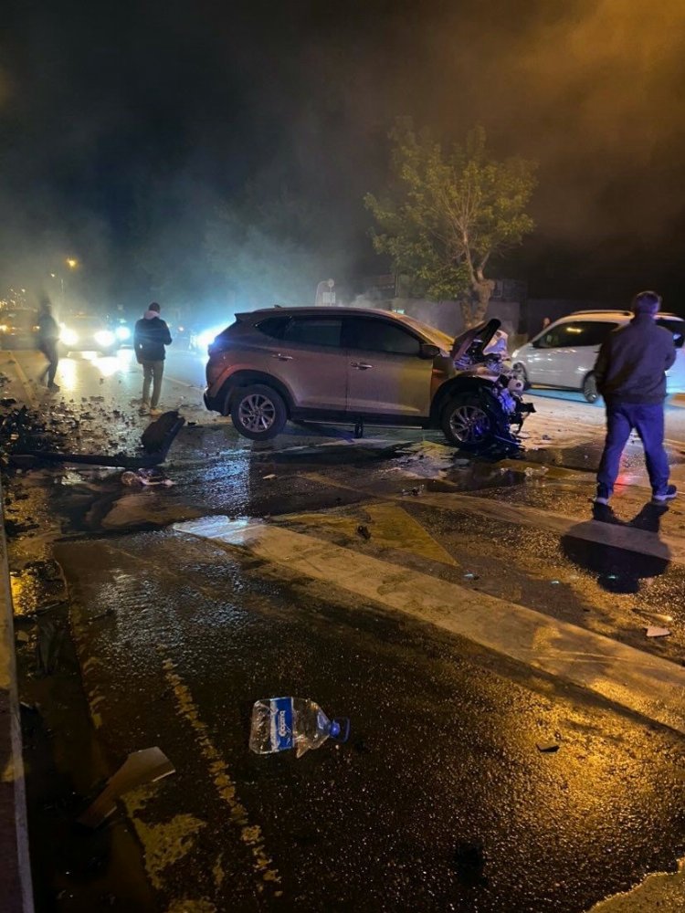 Sakarya’da feci kaza: Kafa kafaya çarpıştılar!-Bursa Hayat Gazetesi-2