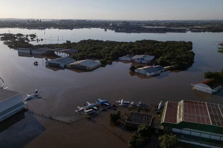 Brezilya'da sel felaketinde kayıplar artıyor
