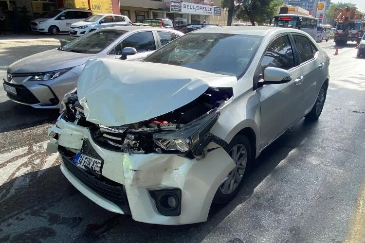 Aydın'da feci kaza: 2 kişi yaralandı!