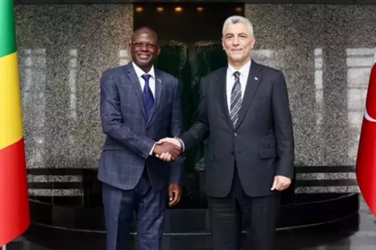 Bakan Bolat'tan Mali Sanayi ve Ticaret Bakanı Diallo ile görüşmesine ilişkin paylaşım