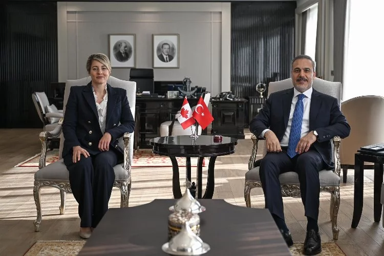 Bakan Fidan, Kanada Dışişleri Bakanı Joly ile görüştü