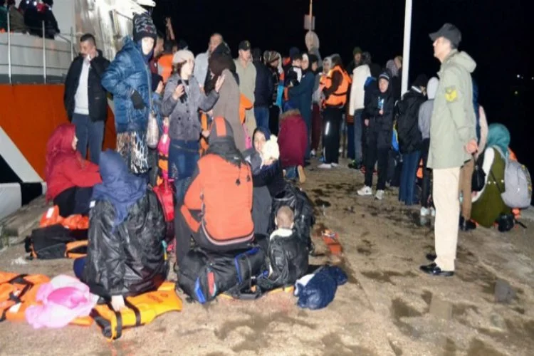Balıkesir'de kaçak göçmenler ölümden döndü